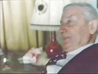 Двойное проникновение в блондинку с сердечным приступом